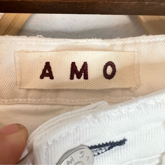 AMO Babe Sea Salt Wash White Cropped Jeans Raw Hem - Picture 9 of 14